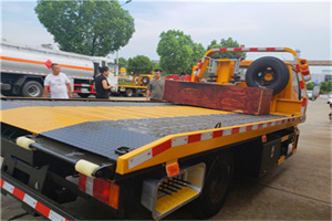 乡宁附近拖车电话号码服务